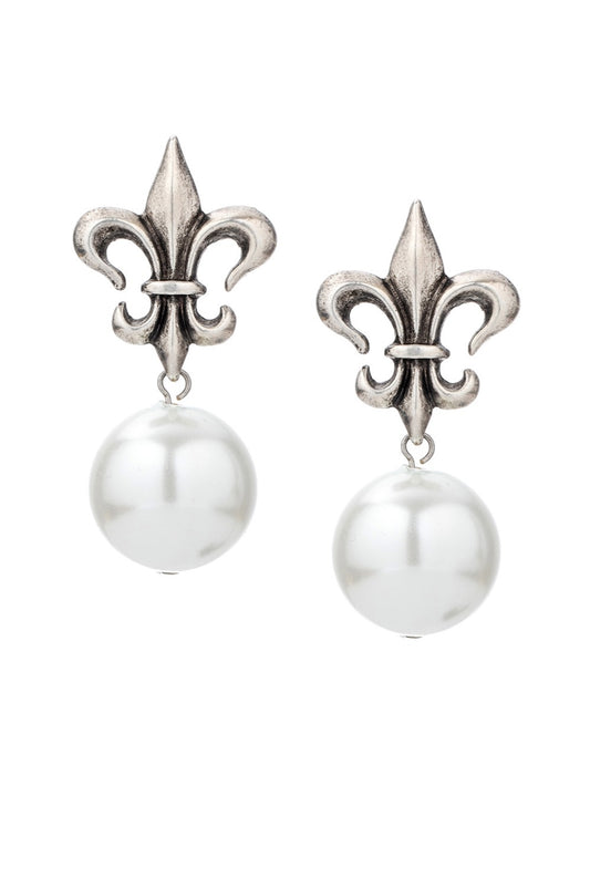 FLEUR PEARL STUD EARRINGS