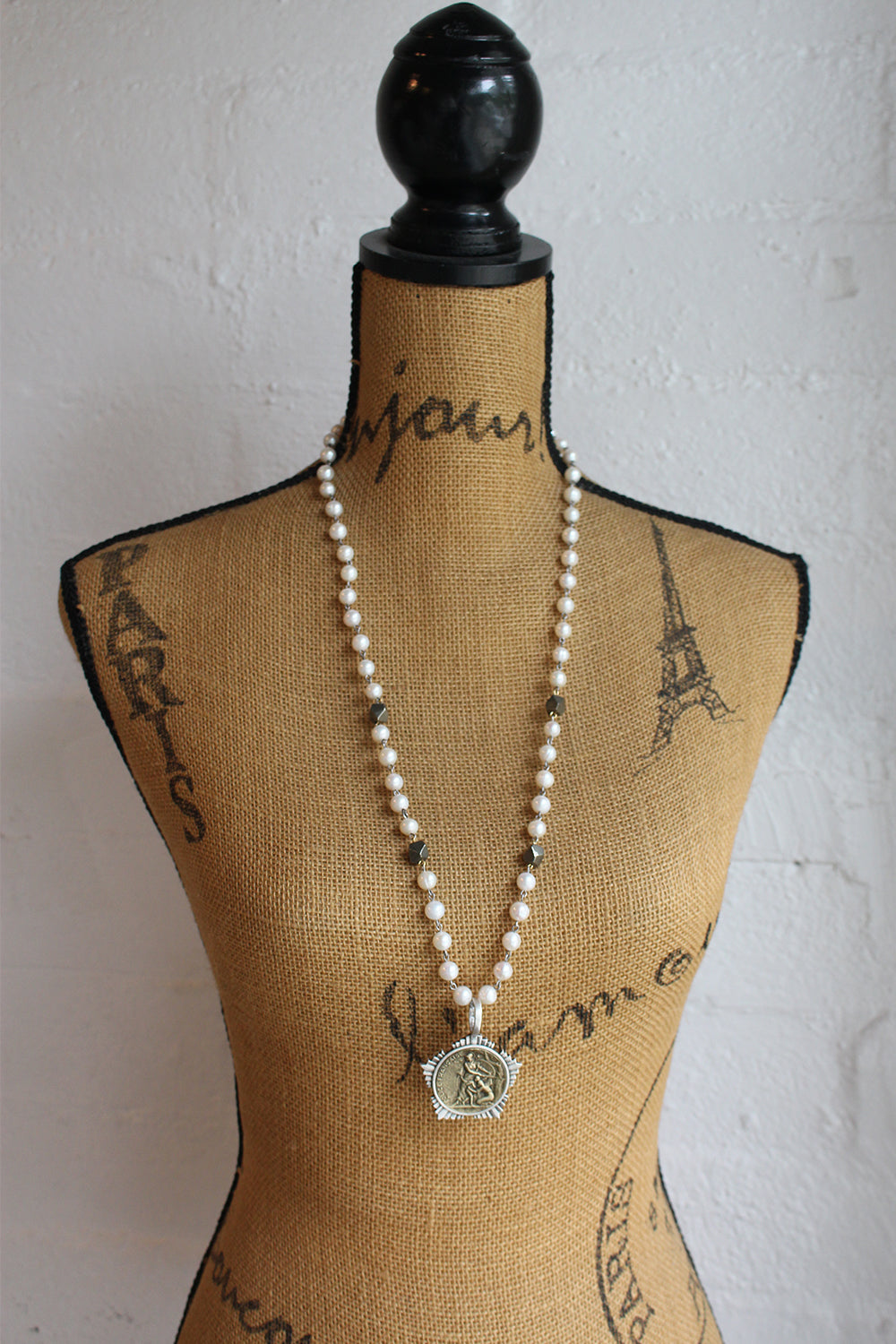 PEARLS WITH PYRITE AND PROTECTEUR MEDALLION