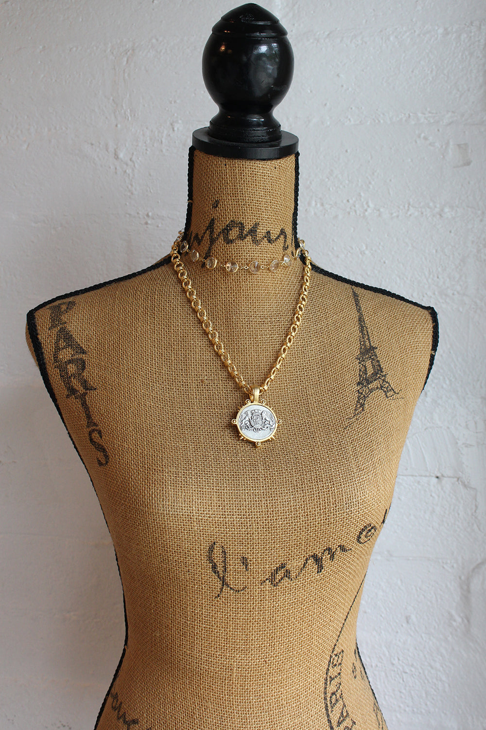 BRITTANY CHAIN AND AUSTRIAN CRYSTAL WITH AIME MEDALLION